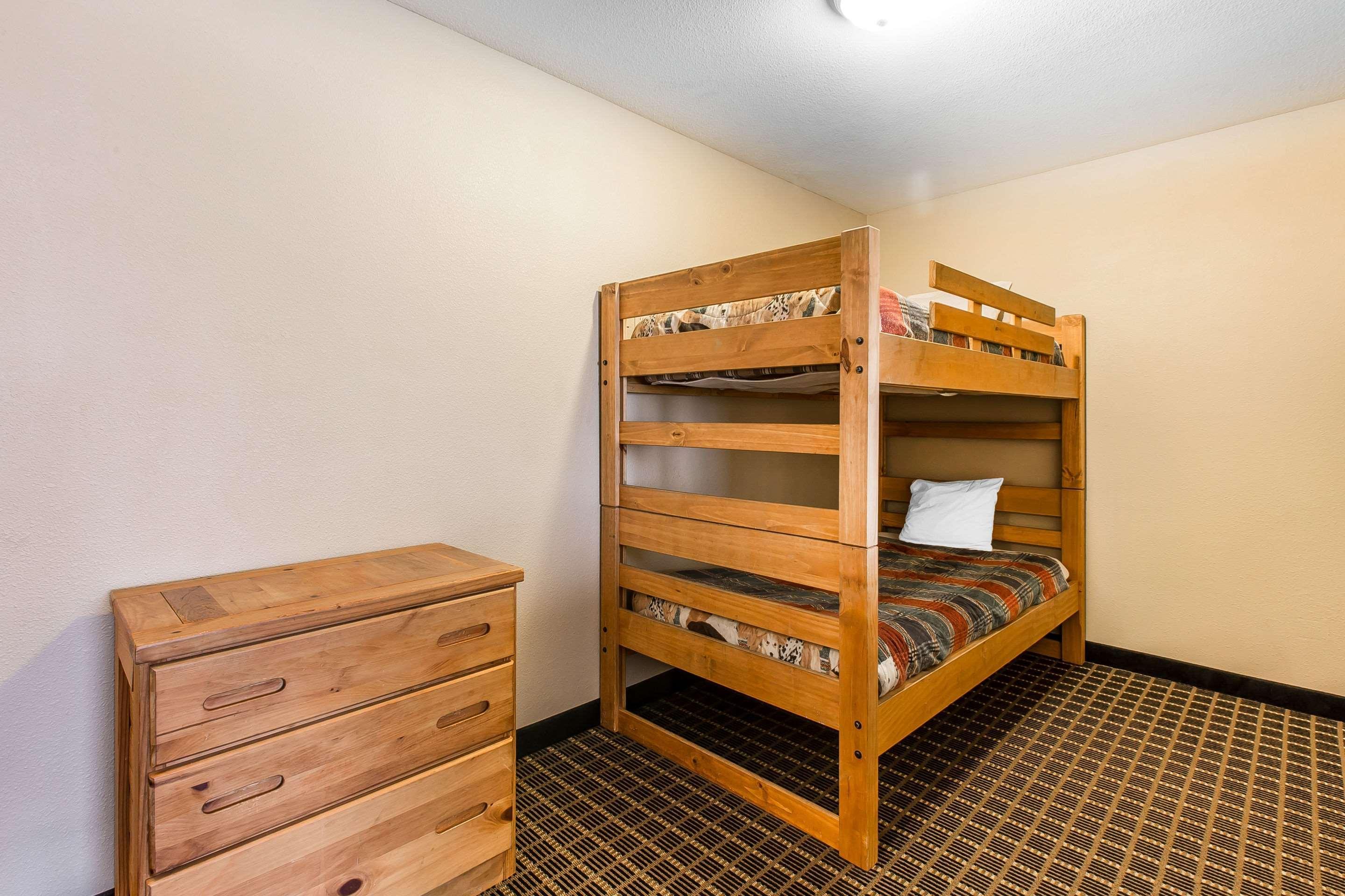 Quality Inn & Suites On The River グレンウッド・スプリングス エクステリア 写真