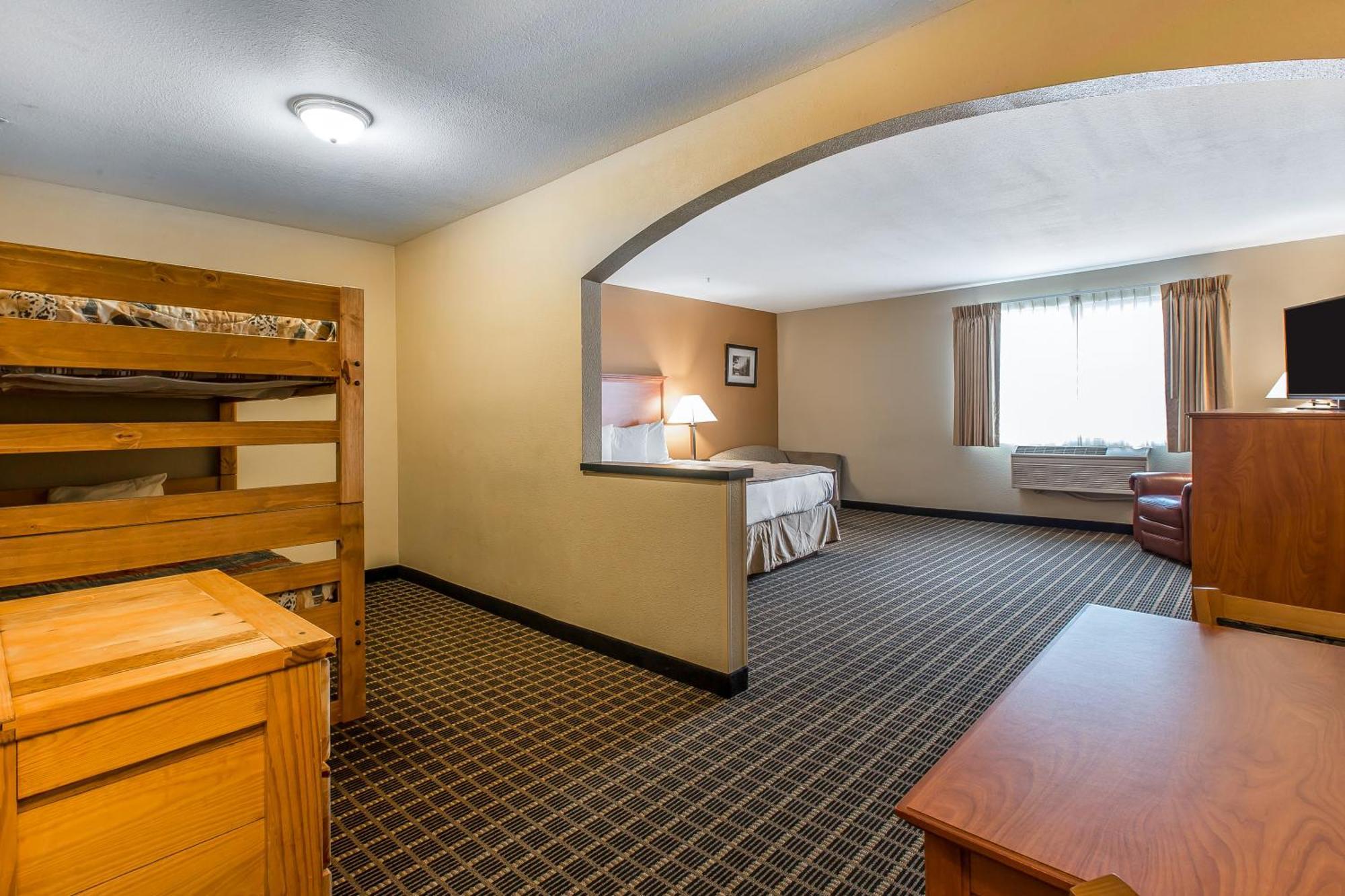 Quality Inn & Suites On The River グレンウッド・スプリングス エクステリア 写真